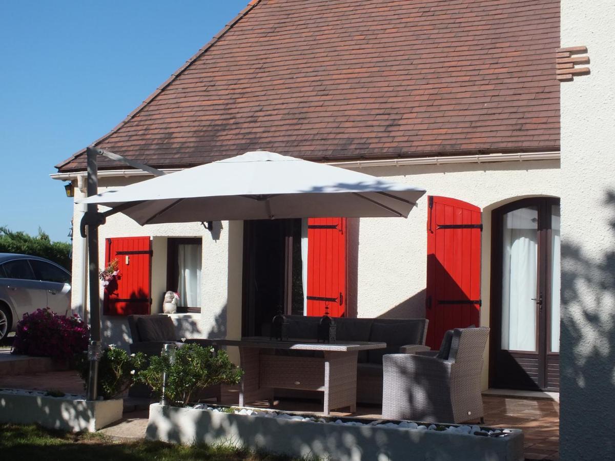 Saint-Pierre-d'Eyraud Country B&B المظهر الخارجي الصورة